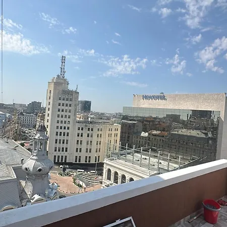Victoria Apartment